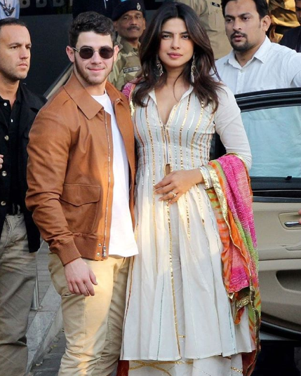 Priyanka Chopra & Nick Jonas wedding hints 6 